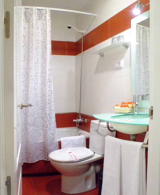 Hotel Santillan II Madrid Zimmer foto